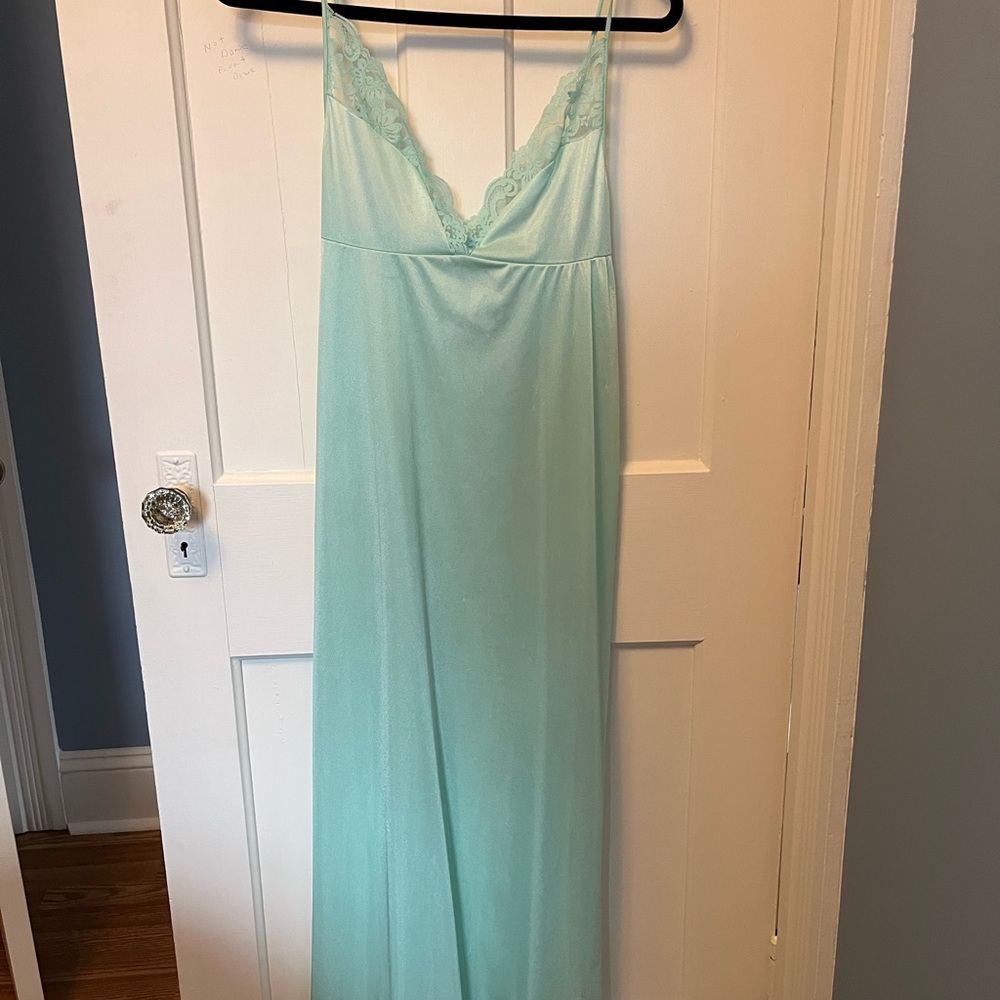Vintage Sears Light Blue Lace Trim Nightgown